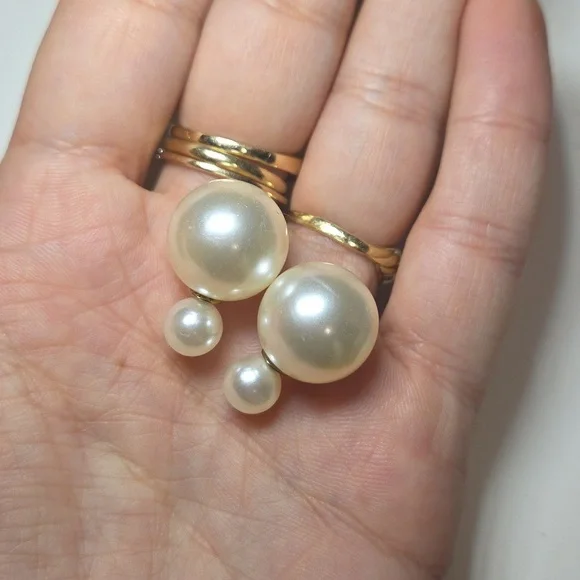 New Pearl Earrings - Picture 6 of 6